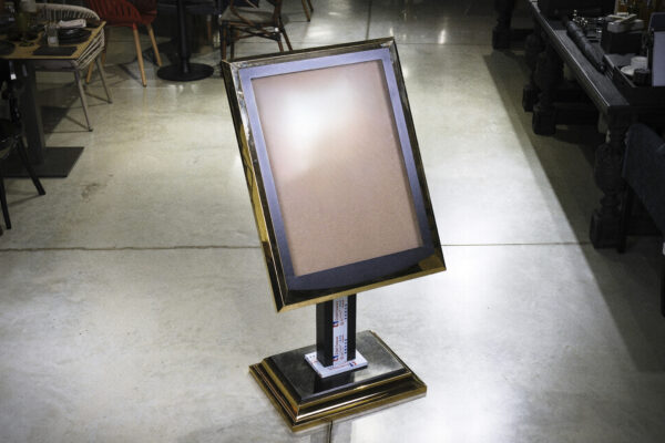 Info tabla BHY032 - zlatna